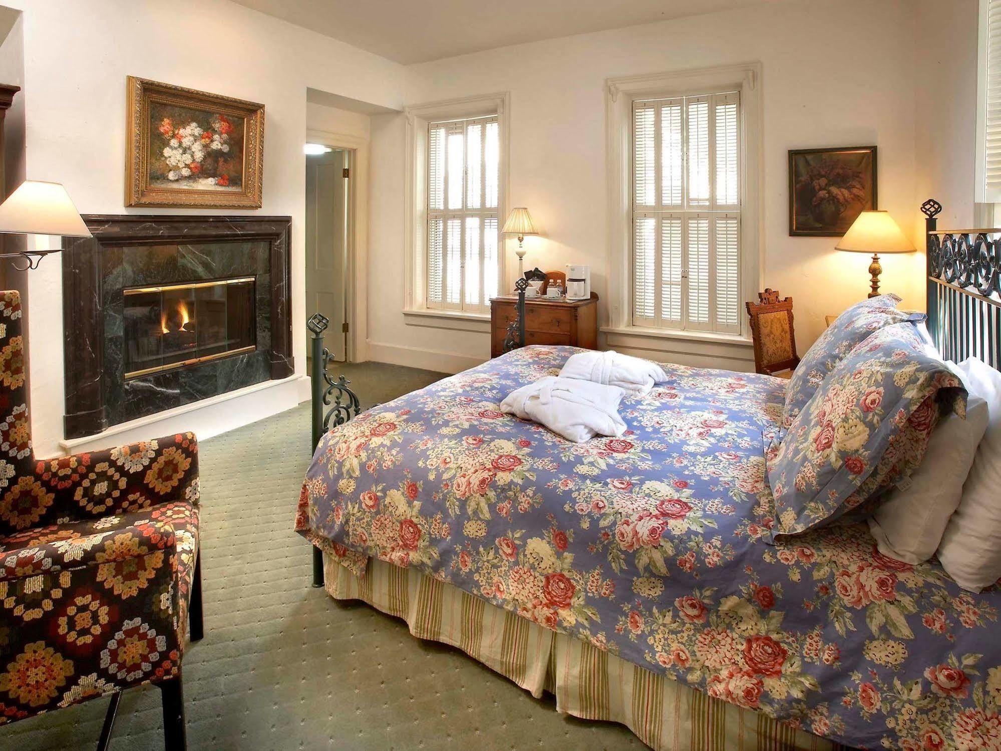 Washington House Inn Cedarburg Екстериор снимка