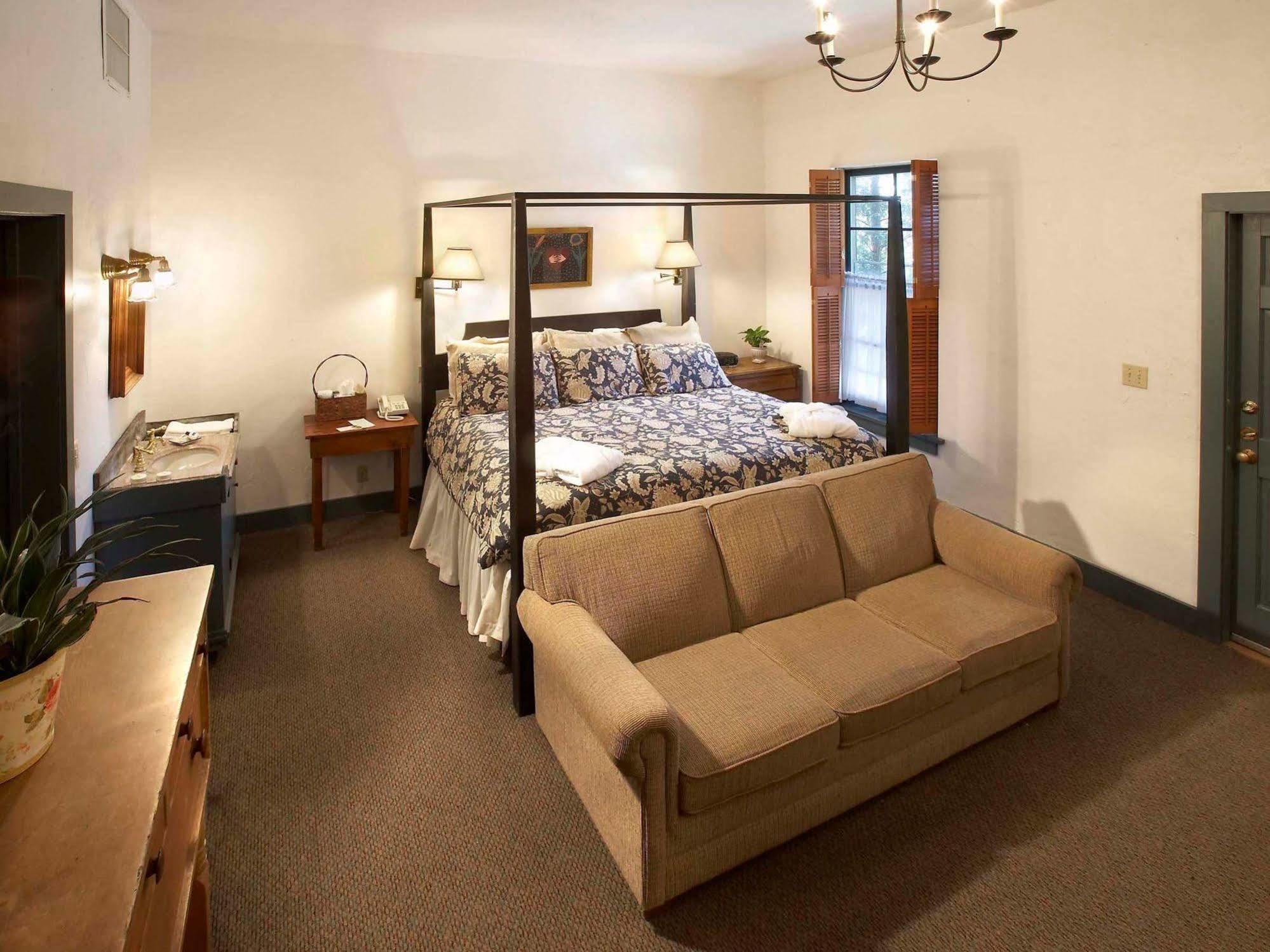 Washington House Inn Cedarburg Екстериор снимка