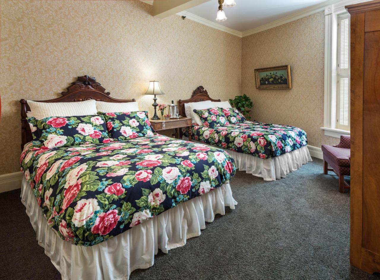 Washington House Inn Cedarburg Екстериор снимка