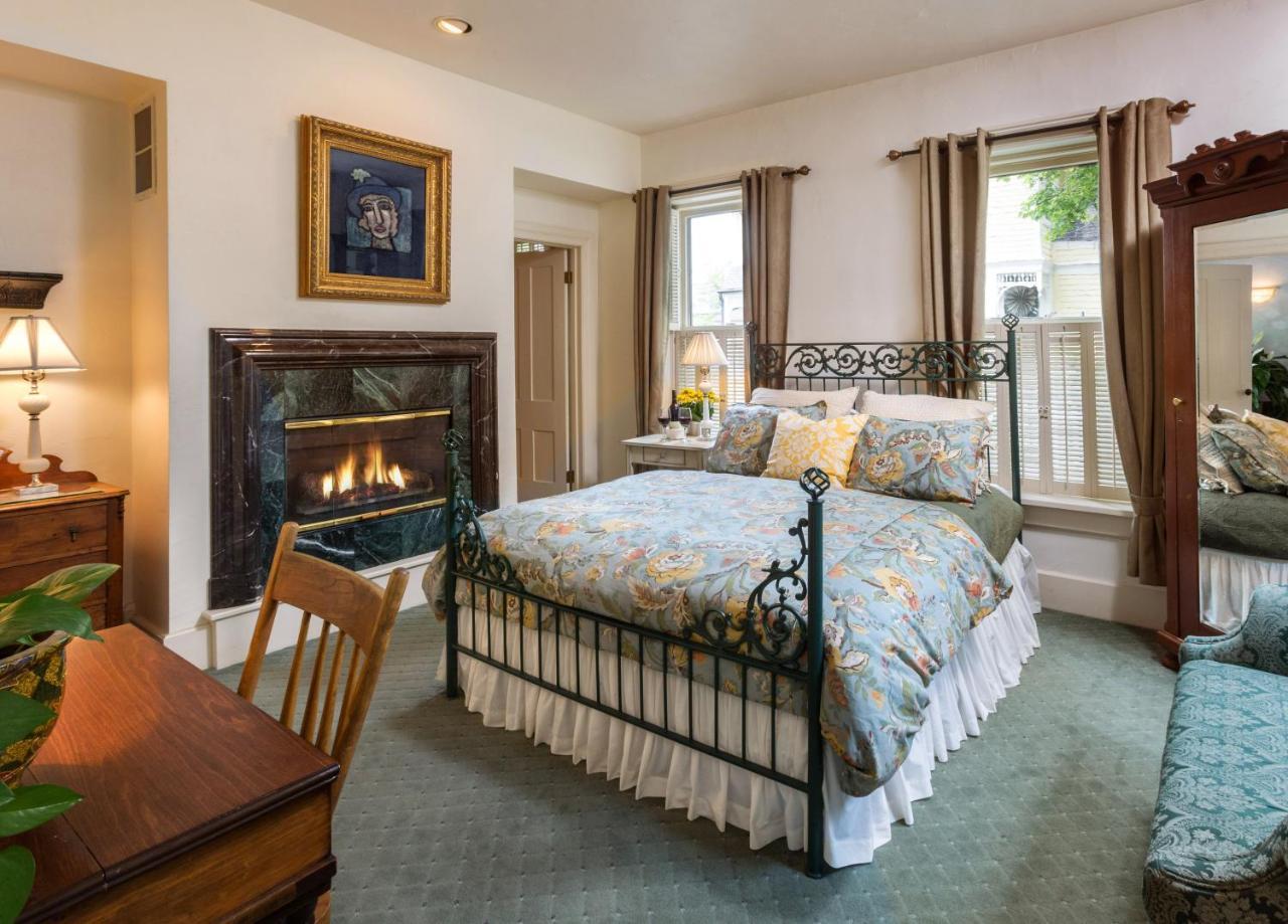 Washington House Inn Cedarburg Екстериор снимка
